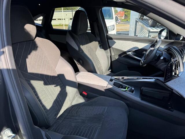 Peugeot 3008 Hybrid 145 GT