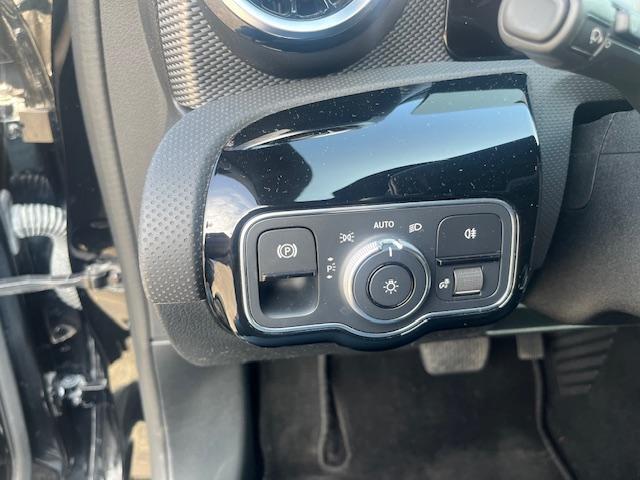 Mercedes-Benz A-Klasse 200 weinig km, carplay, half leder, 1 jaar Bovag
