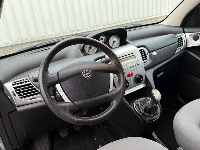 Lancia Ypsilon 1.2 Argento 2e Eigenaar,Airco,Elektrische ramen,N.A.P
