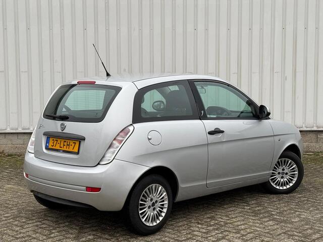 Lancia Ypsilon 1.2 Argento 2e Eigenaar,Airco,Elektrische ramen,N.A.P