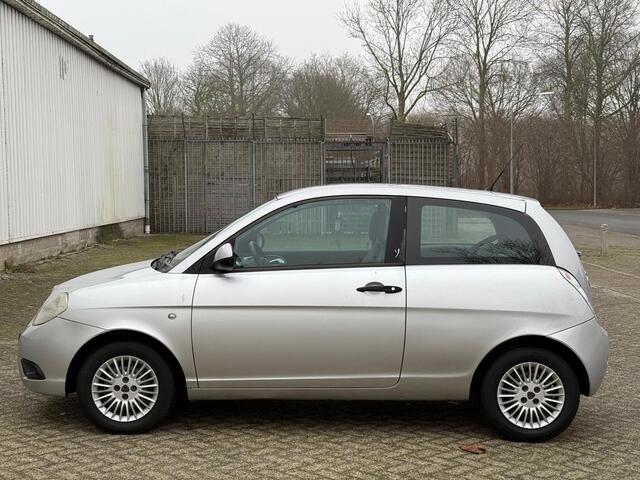 Lancia Ypsilon 1.2 Argento 2e Eigenaar,Airco,Elektrische ramen,N.A.P