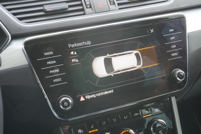 Skoda Superb COMBI 1.4 TSi IV PHEV - VIRTU - STUURVERW. - AD. CRUISE