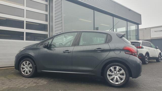 Peugeot 208 1.2 PureTech Blue Lion