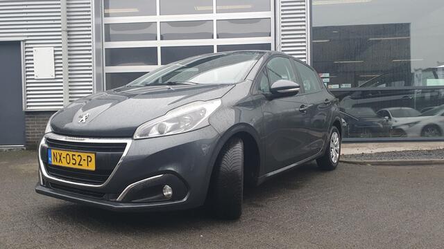Peugeot 208 1.2 PureTech Blue Lion