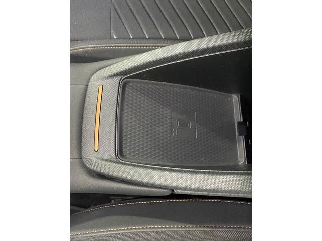 Cupra Born Essential 62 kWh/ Eerste eigenaar/NAP/ Apple carplay / SOH 93%