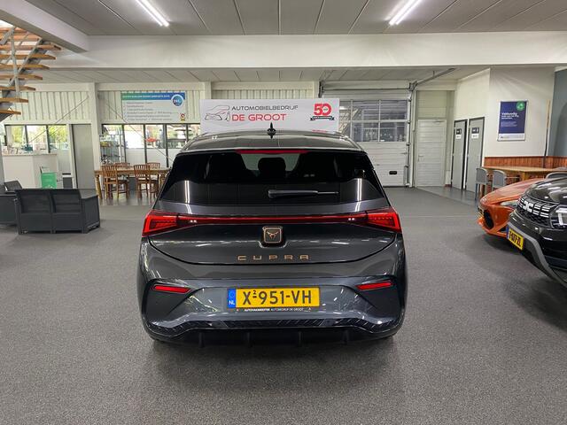 Cupra Born Essential 62 kWh/ Eerste eigenaar/NAP/ Apple carplay / SOH 93%