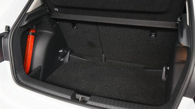 Skoda Fabia 1.0 TSI 115pk Selection DSG / Navigatie via App Connect / Cruise Control / Parkeersensoren