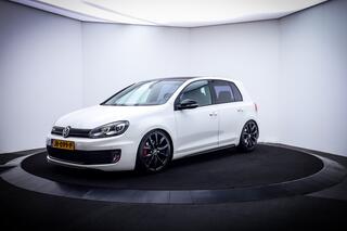 Volkswagen Golf VII