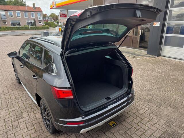 Seat Ateca 2.0 TSI FR 4DRIVE Black | Navi | Camera | Bi-Xenon | Apple/Android | Full-Led | Leder/Alcantara