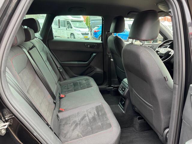 Seat Ateca 2.0 TSI FR 4DRIVE Black | Navi | Camera | Bi-Xenon | Apple/Android | Full-Led | Leder/Alcantara