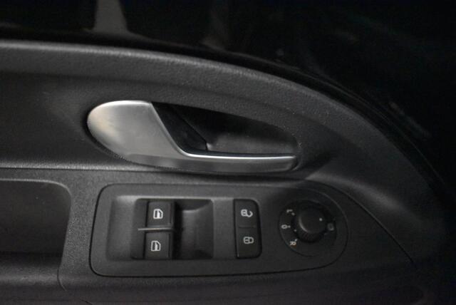Volkswagen UP 1.0 BMT move up + Apple Carplay|Blueooth|LM Velgen|Airco|