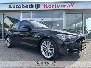 BMW 1-SERIE 116i Business+ nieuwstaat/navi/bi xenon/cruise control/100% onderhouden