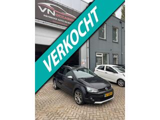 VOLKSWAGEN POLO 1.2 TSI Cross 6 BAK LEDER STOELVERWARMING