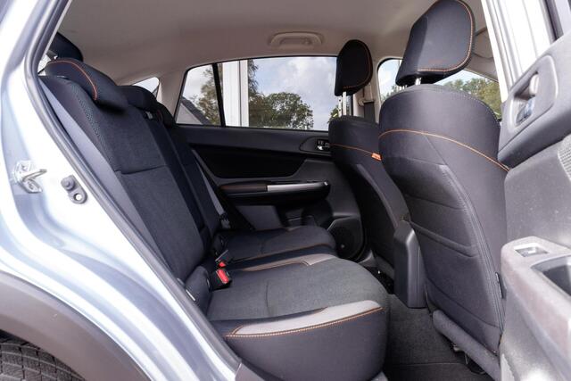 Subaru XV 2.0i CVT Comfort | Trekhaak | Navigatie |