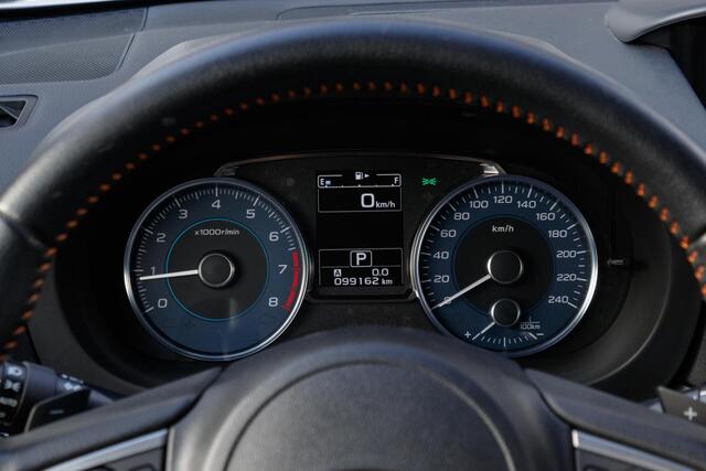 Subaru XV 2.0i CVT Comfort | Trekhaak | Navigatie |