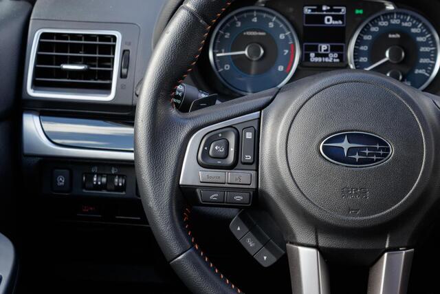 Subaru XV 2.0i CVT Comfort | Trekhaak | Navigatie |