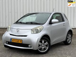 Toyota iQ
