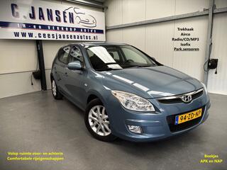 HYUNDAI I 30 1.6i Dynamic Business | Airco (automatisch) | Alarmsysteem | Lichtmetalen velgen 16
