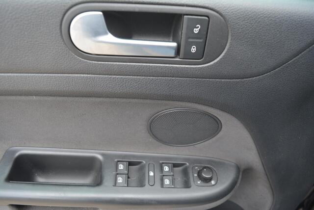 Volkswagen Golf PLUS 1.4 TSI Trendline |Automaat | Navi | Cruise | ECC | PDC | Trekhaak.