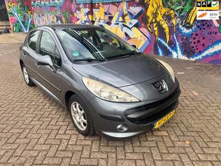 PEUGEOT 207 1.4 VTi Cool 'n Blue airco sport velgen stereo 5 deuren nette auto