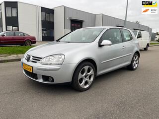 Volkswagen Golf V