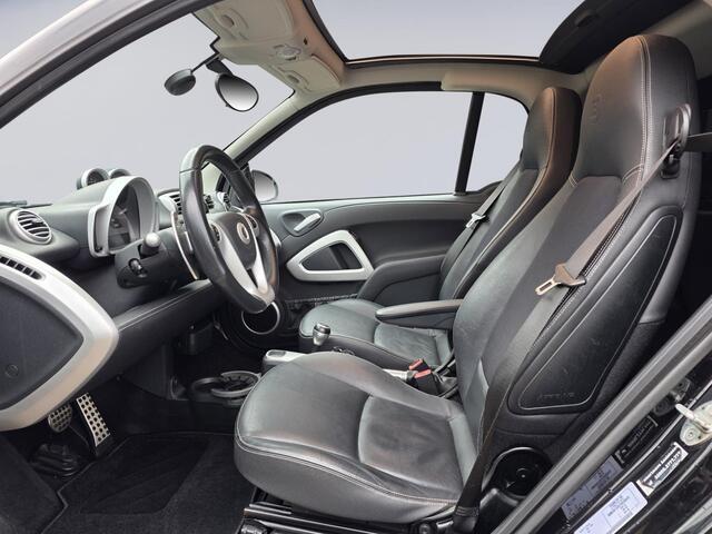 Smart Fortwo coup� 1.0 BRABUS Xclusive /Apple Carplay/Stoelverw./Licht&Regensensor/Sportuitlaat/MET GARANTIE