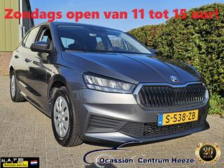 SKODA FABIA 1.0 TSI AUT! Carplay! Apk 5-2027! VAKANTIEGELD WEKEN!