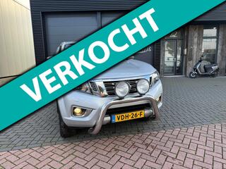NISSAN NAVARA 2.3 dCi N-Connecta King Cab