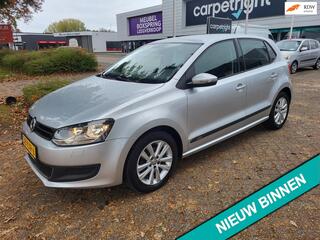 VOLKSWAGEN POLO 1.4-16V Highline AUTOMAAT,NAVI
