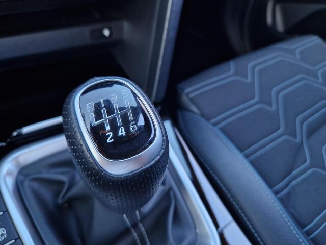 KIA CEE D Ceed Sportswagon 1.0 T-GDi Design Edition | JBL | Stoel- en Stuurverwarming | Lane Assist | Dode Hoek Assistentie |