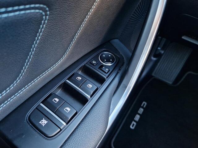 KIA CEE D Ceed Sportswagon 1.0 T-GDi Design Edition | JBL | Stoel- en Stuurverwarming | Lane Assist | Dode Hoek Assistentie |