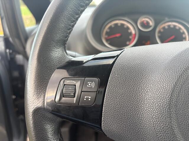 Opel Corsa 1.4-16V 111 EDITION / AIRCO / 5 DRS / 1E EIGENAAR