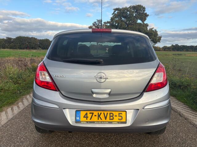 Opel Corsa 1.4-16V 111 EDITION / AIRCO / 5 DRS / 1E EIGENAAR