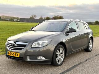 Opel Insignia Sports Tourer (2008 - 2017)