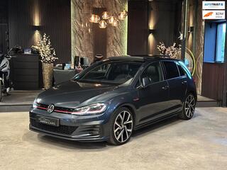 Volkswagen Golf VII