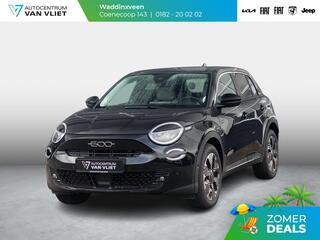 FIAT 600 600e La Prima 54 kWh | Carplay | Elek. Stoel | Stoelverwarming | Keyless | LED | Clima