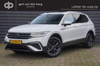 VOLKSWAGEN TIGUAN Allspace 1.5 TSI Life Business - 7 PERSOONS - PANODAK - TREKHAAK - VIRT. COCKPIT -