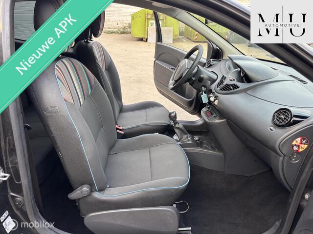 Renault Twingo 1.2 16V Authentique