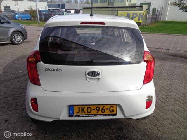 KIA Picanto 1.0 CVVT EcoLine/Airco/Stuurbekr/5 deurs/CV/nette auto/Heel zuinig in verbruik