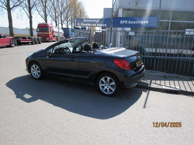 Peugeot 207 CC 1.6 VTi,airco,stuurbekrachtiging