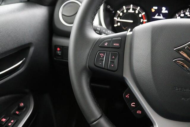 Suzuki Vitara 1.4 Boosterjet Style Smart Hybrid | e Auto | Alcantara Bekleding | Keyless Entry | Dodehoek Detectie | Parkeersensoren Rondom |