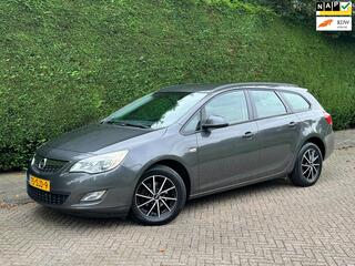 Opel Astra Sports Tourer (2010 - 2016)