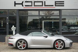PORSCHE 911 Cabrio 3.0 Carrera 4 S 450 PK | 21'' Classic velgen | Sportstoelen