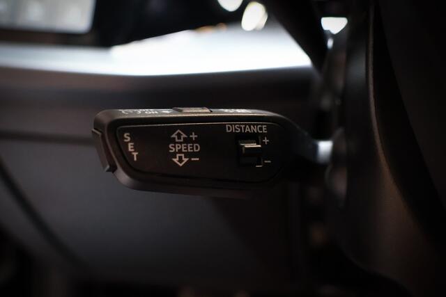 Audi A3 SPORTBACK 45 TFSI e 272pk S edition Competition Pano/MatrixLED/Navi+/Keyless/Camera/Head-up/Sonos/ACC/Dodehoek