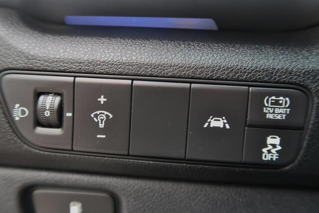 KIA Niro 1.6 GDi Hybrid TREKHAAK|CAMERA|NAVIGATIE|KEYLESS|CARPLAY|ADAPTIVE CRUISECONTROL