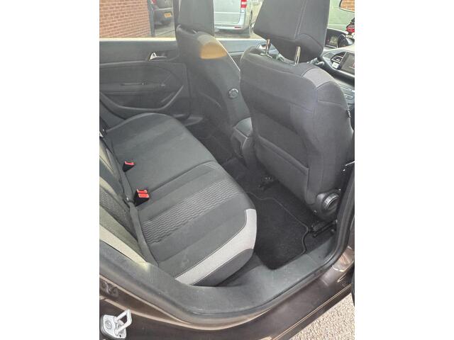 Peugeot 308 SW 1.2 PureTech Style