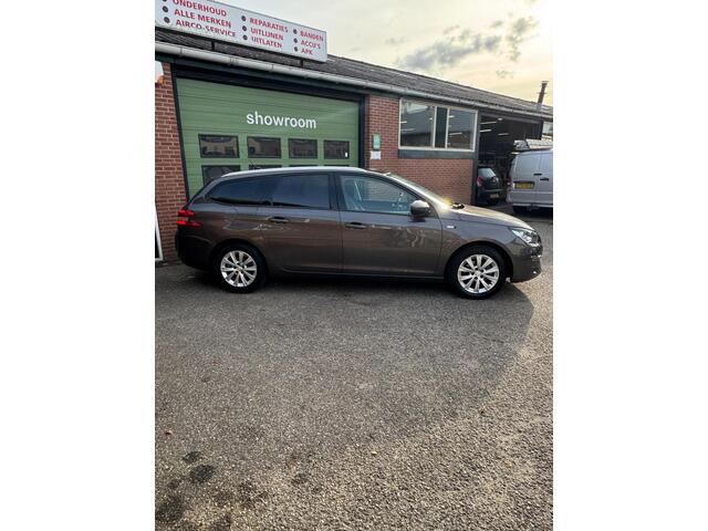 Peugeot 308 SW 1.2 PureTech Style