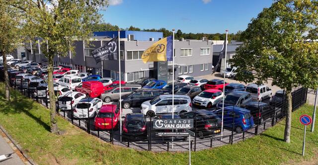 Opel Corsa 1.6-16V Turbo OPC 192PK Navi,Clima,Cruise,Isofix,Bluetooth,Recaro-Stoelen,Lmv,ElektrRamen+Spiegels,HalfLeder.