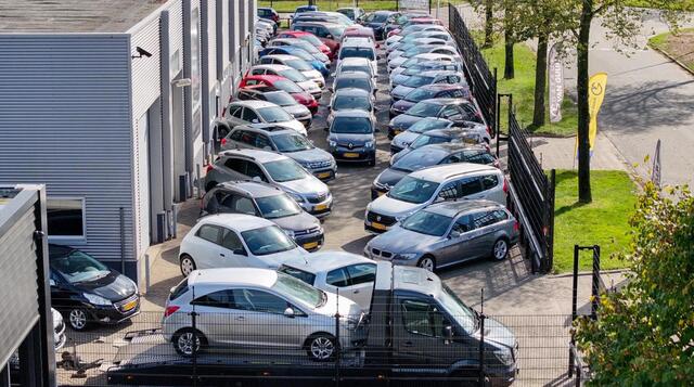 Opel Corsa 1.6-16V Turbo OPC 192PK Navi,Clima,Cruise,Isofix,Bluetooth,Recaro-Stoelen,Lmv,ElektrRamen+Spiegels,HalfLeder.
