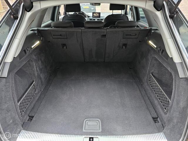 Audi A4 Avant 35 TDI Sport S line black edition